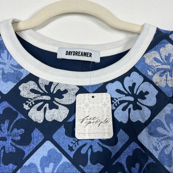 FREE PEOPLE NWT Hibiscus Shrunken Tank Top Coconut Girl Y2K Surf Tee Blue White - Picture 3 of 6